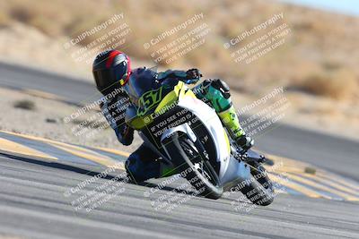 media/Jan-10-2025-CVMA Friday Practice (Fri) [[489e0da257]]/Group 4 and Trackday/Session 4 (Turn 16)/